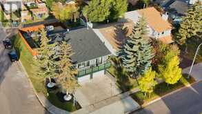 204 Woodbine Boulevard SW Calgary