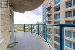 2105, 920 5 Avenue SW Calgary