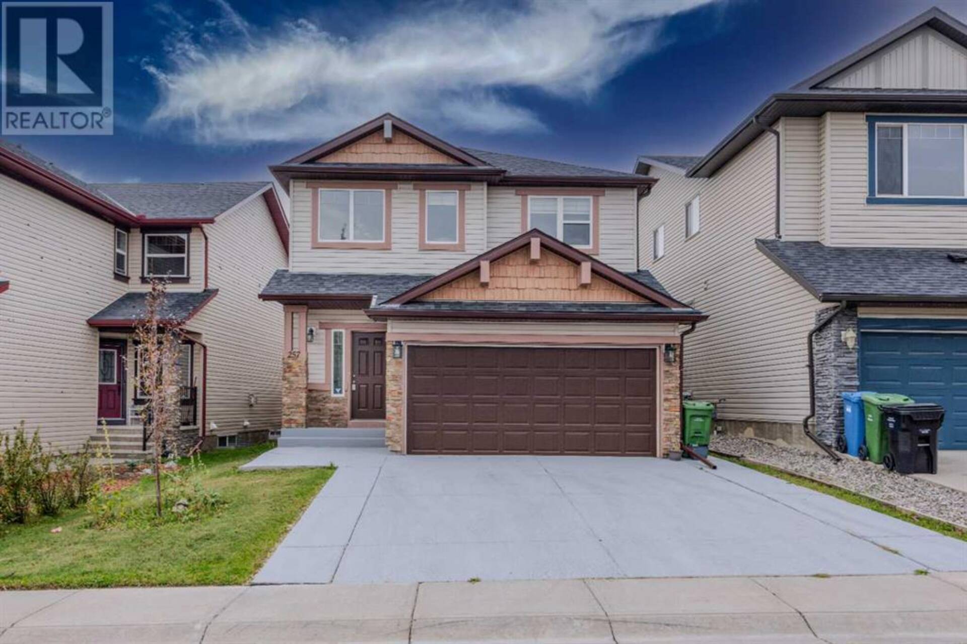 257 Pantego Close NW Calgary