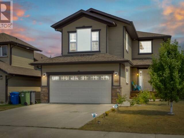 5252, 48 Street Close Innisfail Alberta