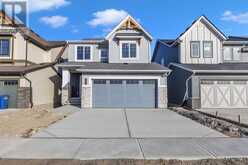 305 Baneberry Way SW Airdrie