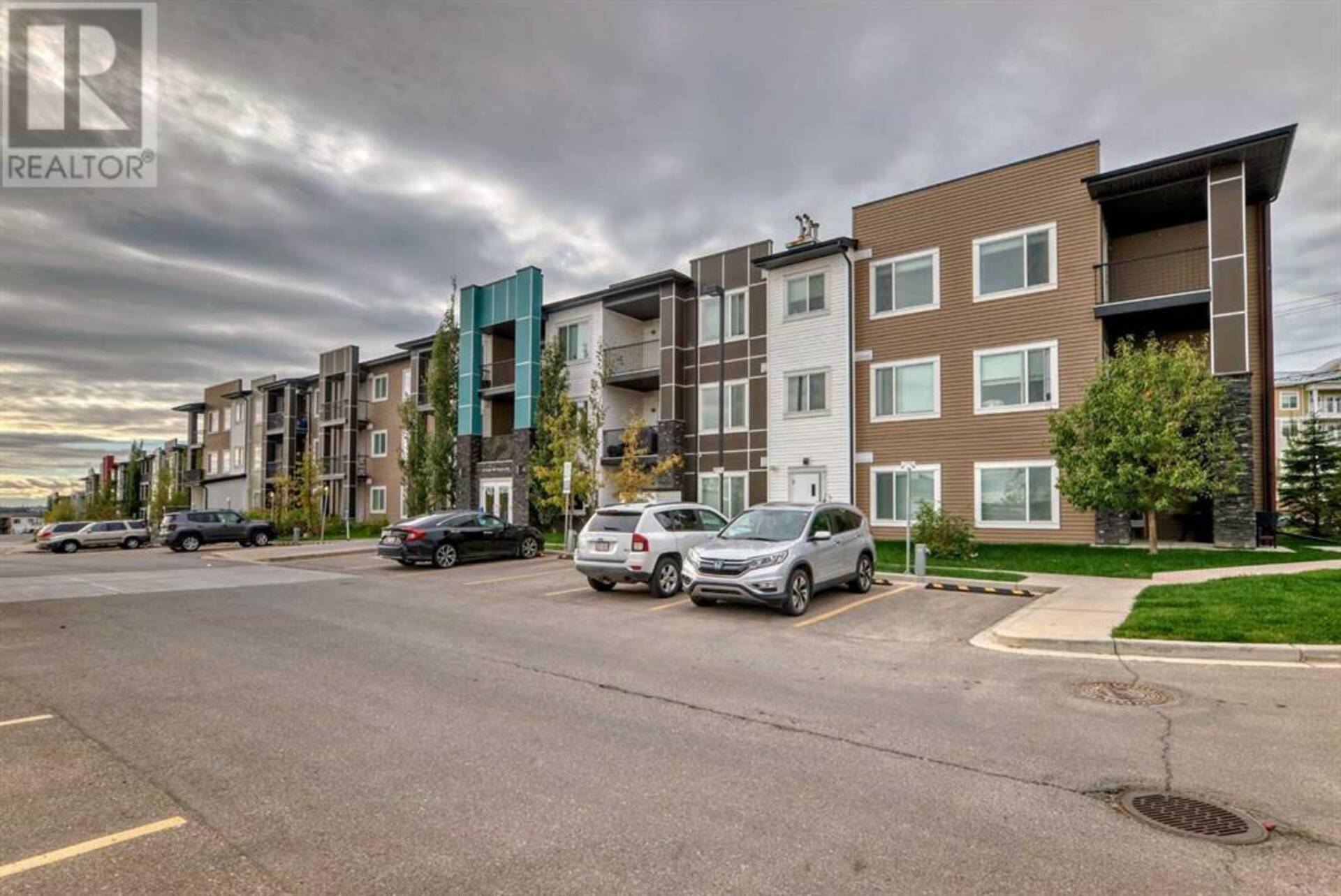 208, 20 Sage Hill Terrace NW Calgary