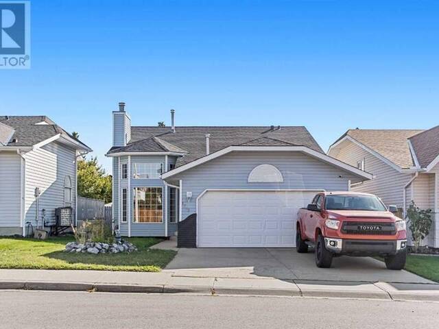 1763 Meadowbrook Drive SE Airdrie Alberta