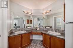 37 Everhollow Park SW Calgary