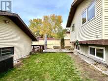 25 Edgeford Way NW Calgary