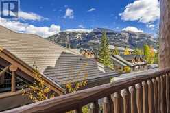 204, 155 Crossbow Place Canmore