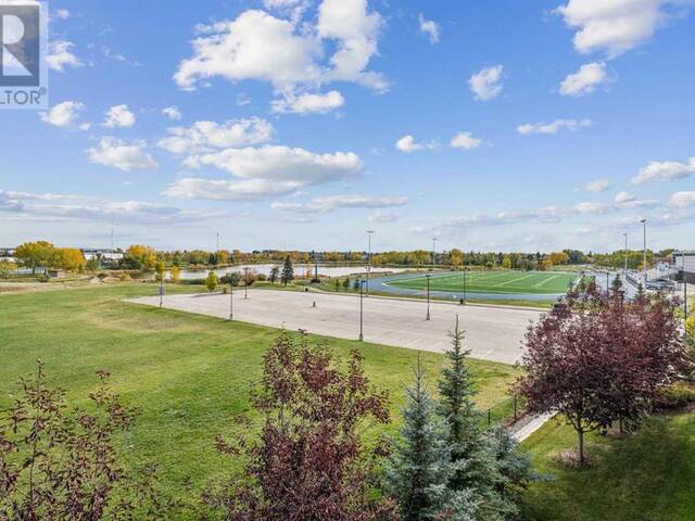 2328, 604 East Lake Boulevard NE Airdrie