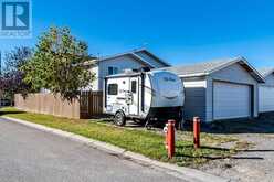 1810 5 Avenue SE High River