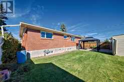 831 104 Avenue SW Calgary