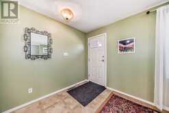 831 104 Avenue SW Calgary