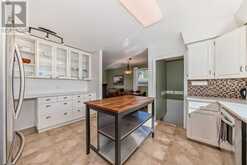 831 104 Avenue SW Calgary