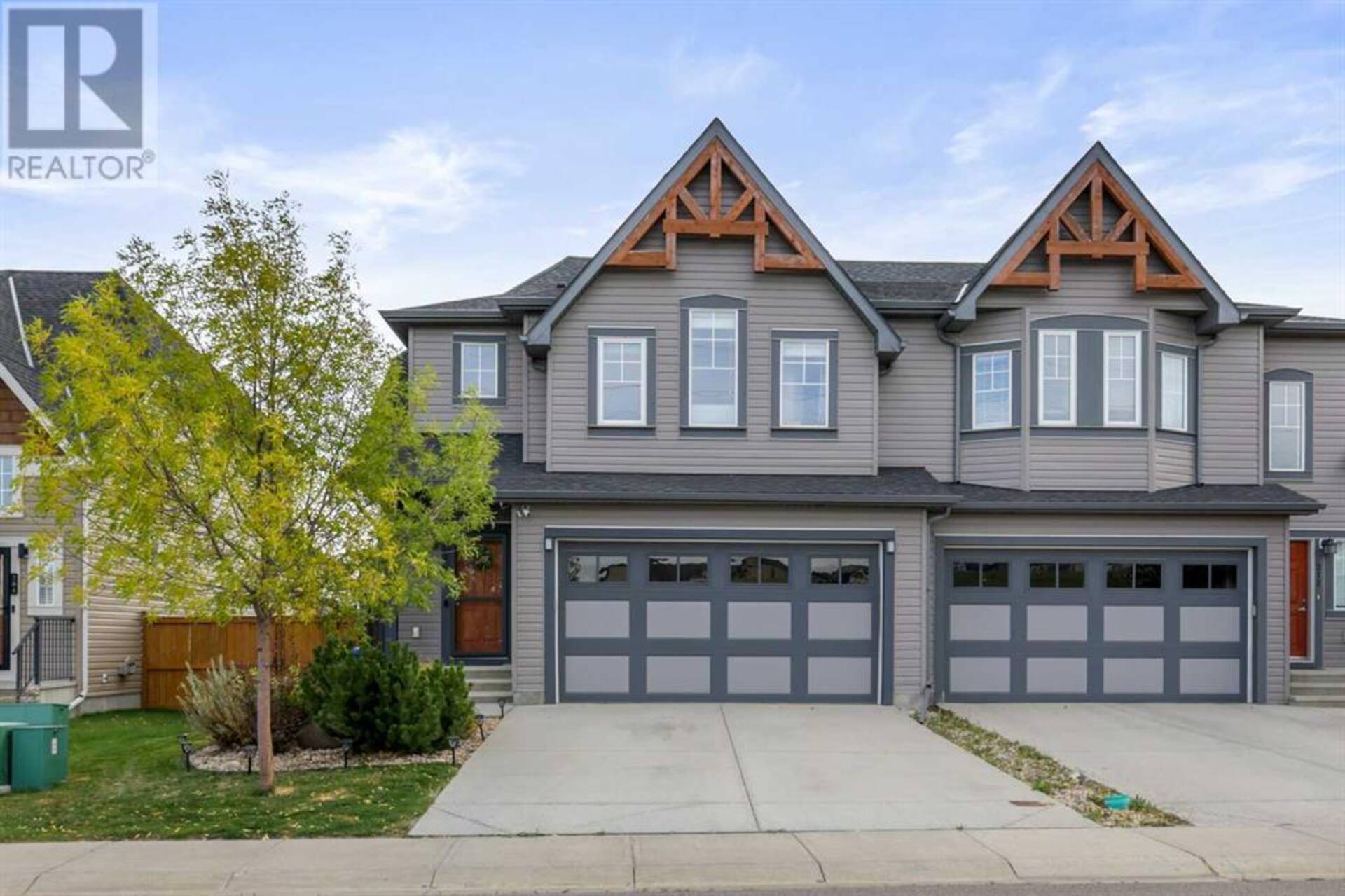 208 Rainbow Falls Green Chestermere