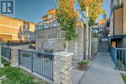 402, 2420 34 Avenue SW Calgary