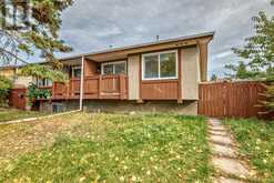 6129 Maddock Drive NE Calgary