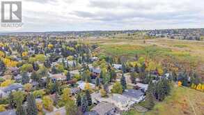 307 Wildwood Drive SW Calgary