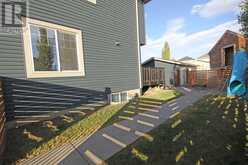 2 Bridlecrest Gardens SW Calgary