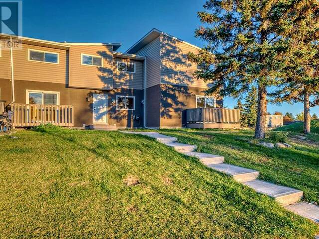 4, 920 43 Street SE Calgary Alberta