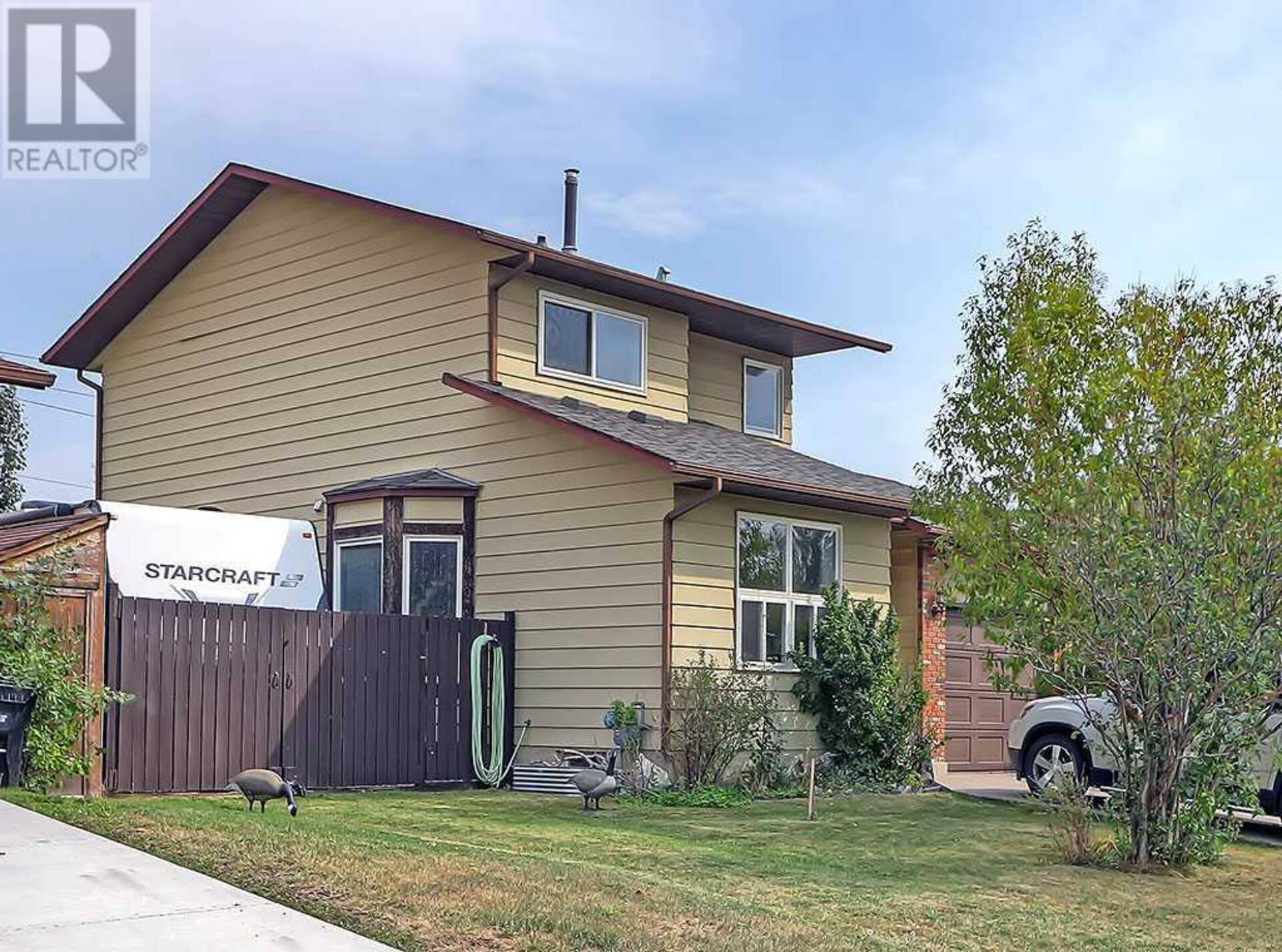 96 Beddington Circle NE Calgary