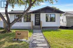 967 Bracewood Rise SW Calgary