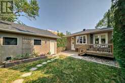 1728 Westmount Road NW Calgary