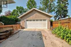 1728 Westmount Road NW Calgary