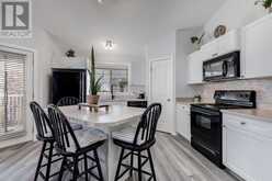 202, 31 Everridge Square SW Calgary