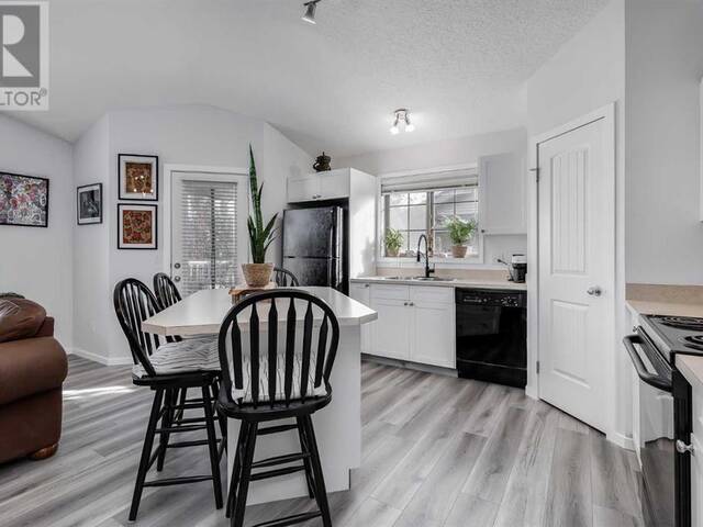 202, 31 Everridge Square SW Calgary Alberta