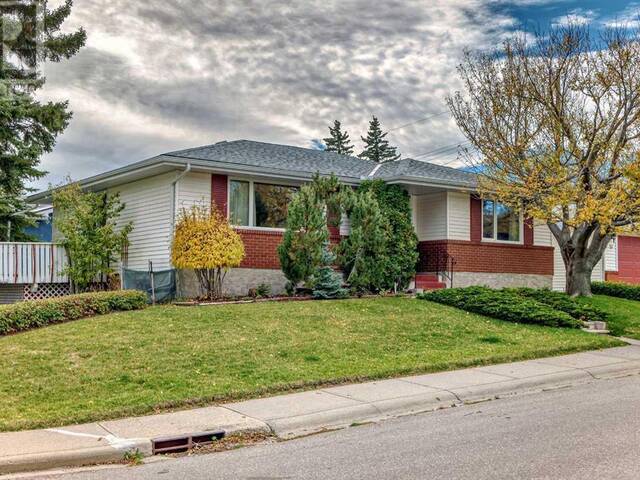 1107 Hunterston Hill NW Calgary Alberta