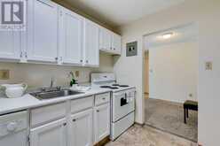 8202, 315 Southampton Drive SW Calgary