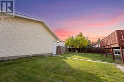 6527 23 Avenue NE Calgary