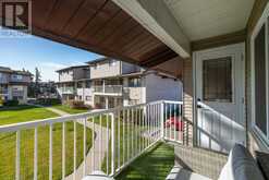 425, 200 Brookpark Drive SW Calgary