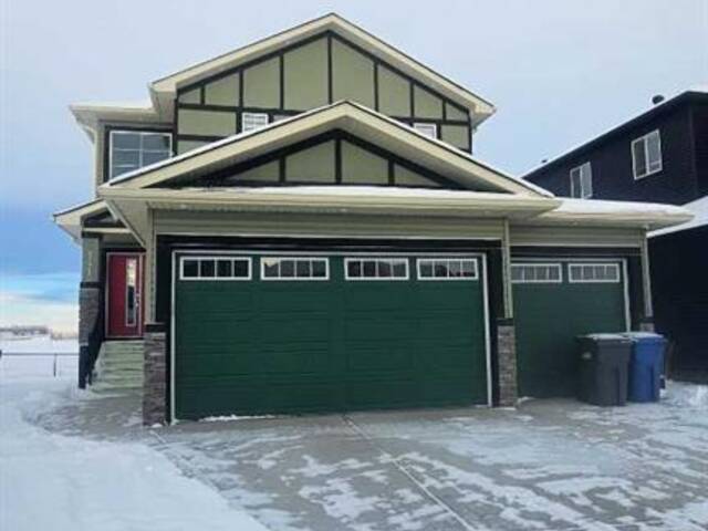 1412 Price Close Carstairs Alberta