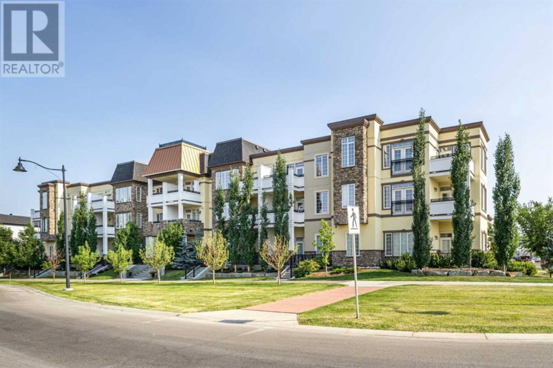 312, 38 Quarry Gate SE Calgary