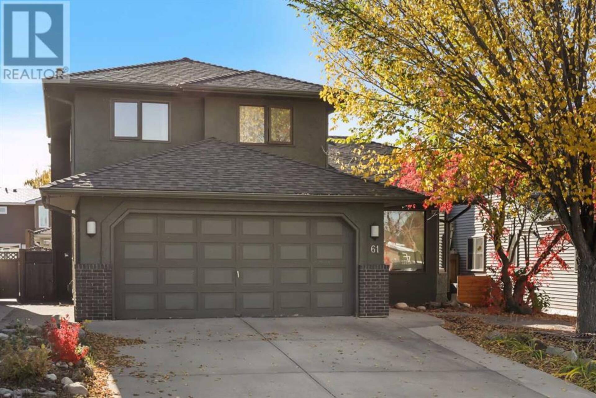 61 Riverside Circle SE Calgary