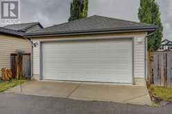 228 Sunset Heights Cochrane