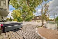 428 Brae Glen Crescent SW Calgary