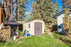 6431 33 Avenue NW Calgary