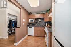 204, 328 Cedar Crescent SW Calgary