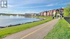 207, 9 Country Village Bay NE Calgary