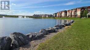 207, 9 Country Village Bay NE Calgary