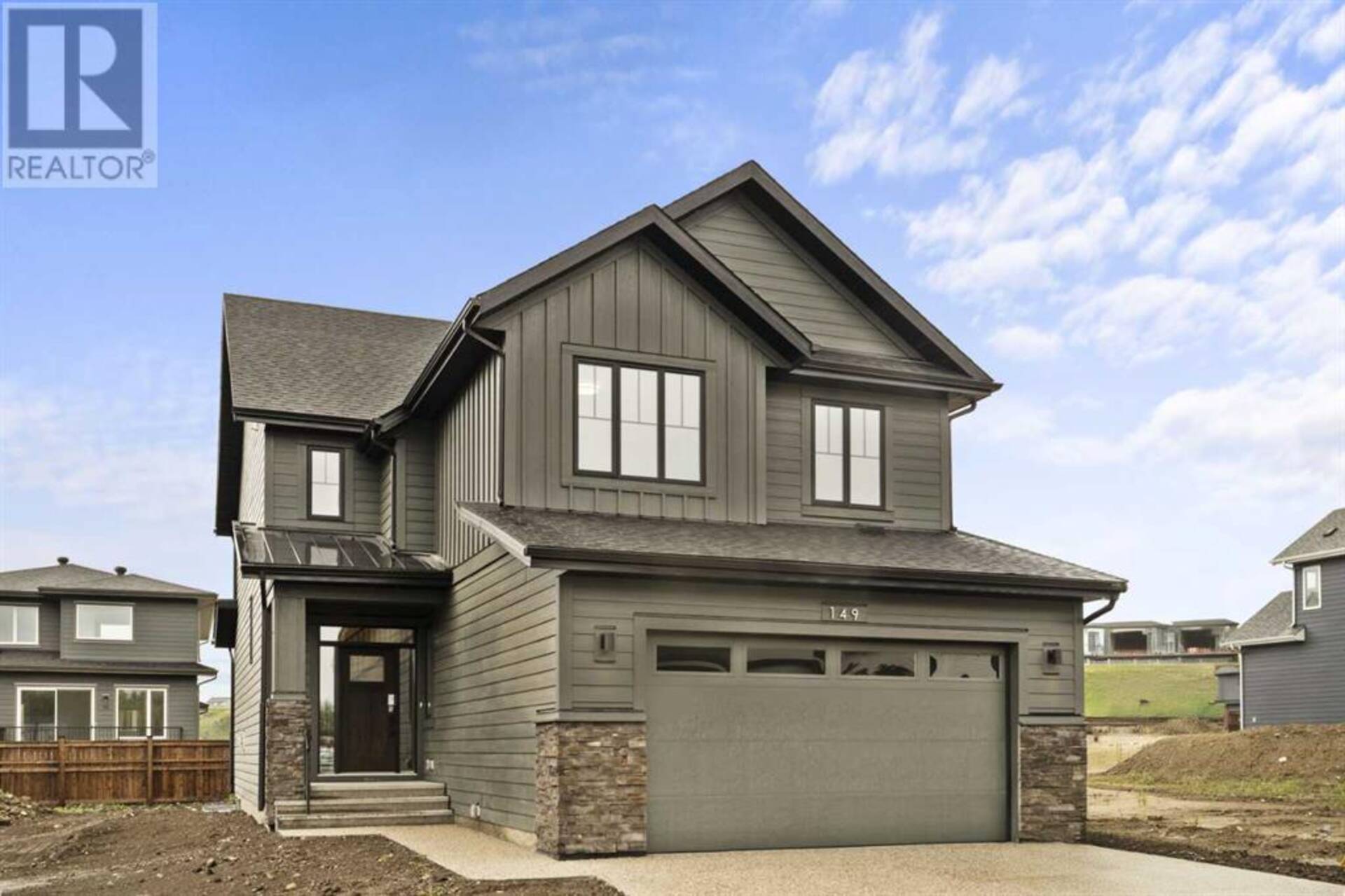 149 Creekstone Hill SW Calgary