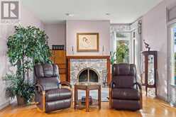 18, 275 Woodridge Drive SW Calgary