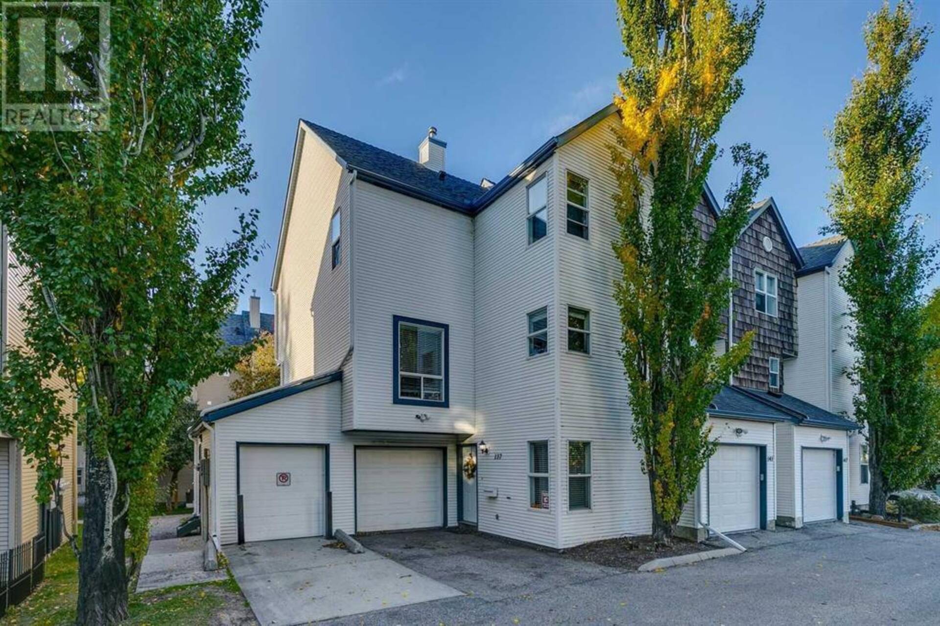 137 Bridlewood Lane SW Calgary