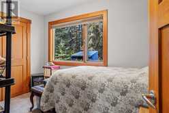 20 Pinewood Canmore