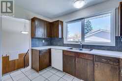 203 Lynnover Place SE Calgary