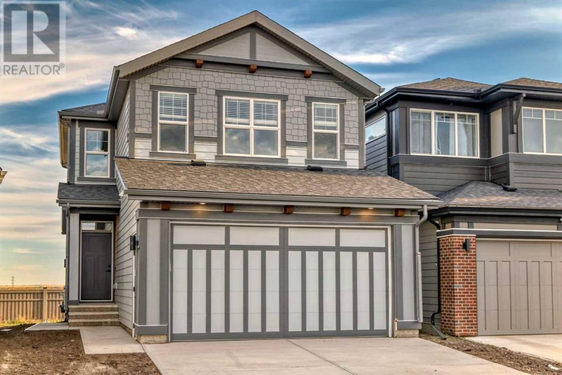 72 Magnolia Bay SE Calgary