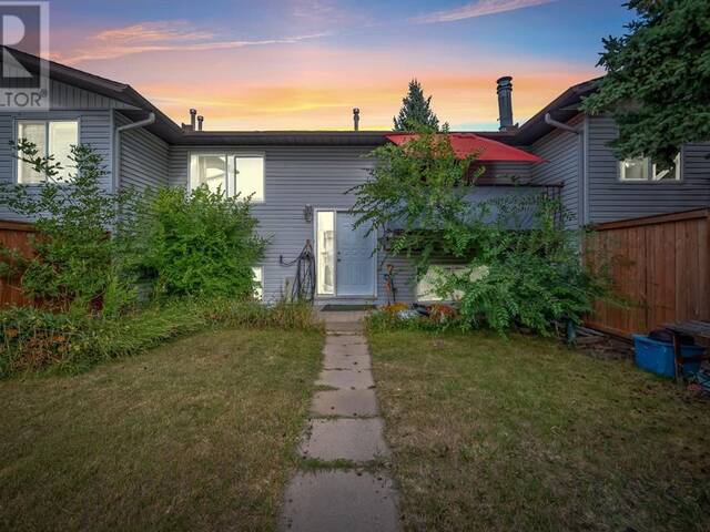 C, 1407 44 Street NE Calgary Alberta