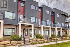 602, 218 SHERWOOD Square NW Calgary