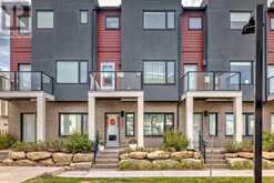 602, 218 SHERWOOD Square NW Calgary