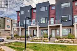 602, 218 SHERWOOD Square NW Calgary